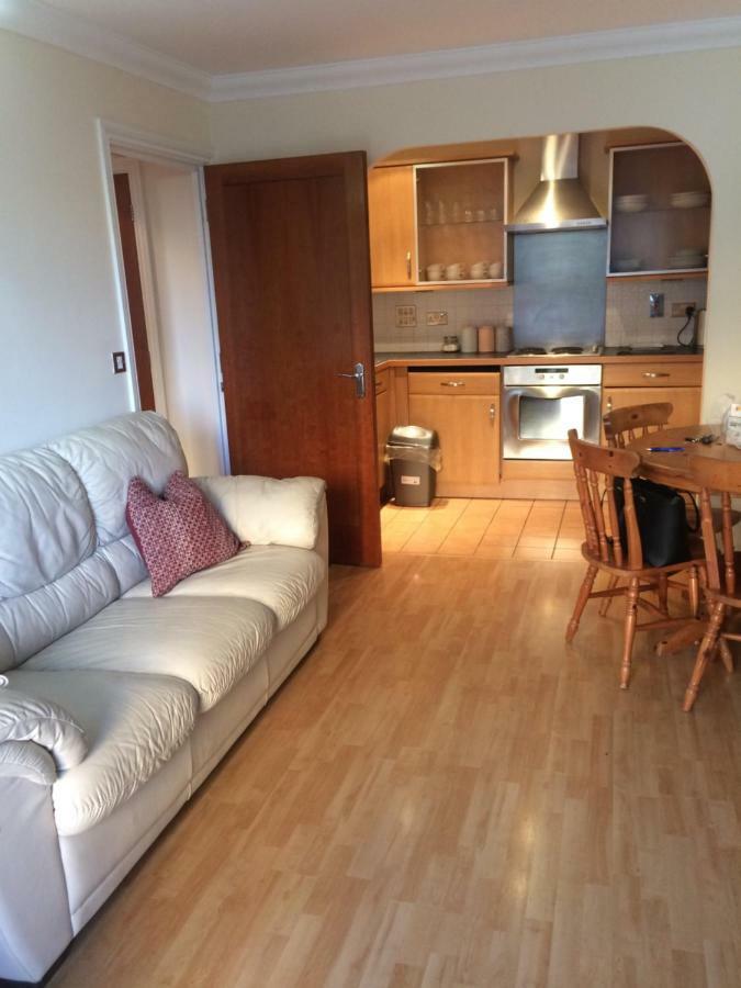 Central Reading Canal Side Apartment Sleeps 4 With Parking Exteriér fotografie